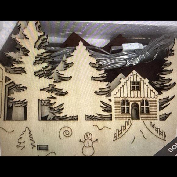 NEW Decor Steals Steal-it-Box Winter Village Build Kit Made of Wood Lights Up - Picture 3 of 7